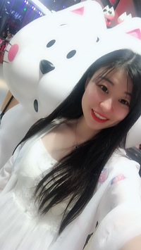 余教员的照片_成都