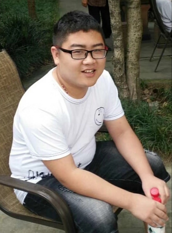 张教员的照片_成都