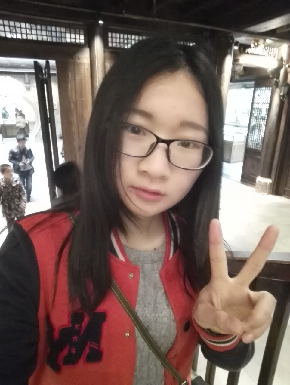 李教员的照片_成都