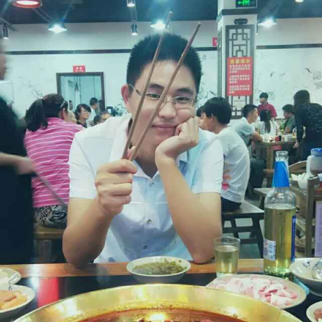 谭教员的照片_成都
