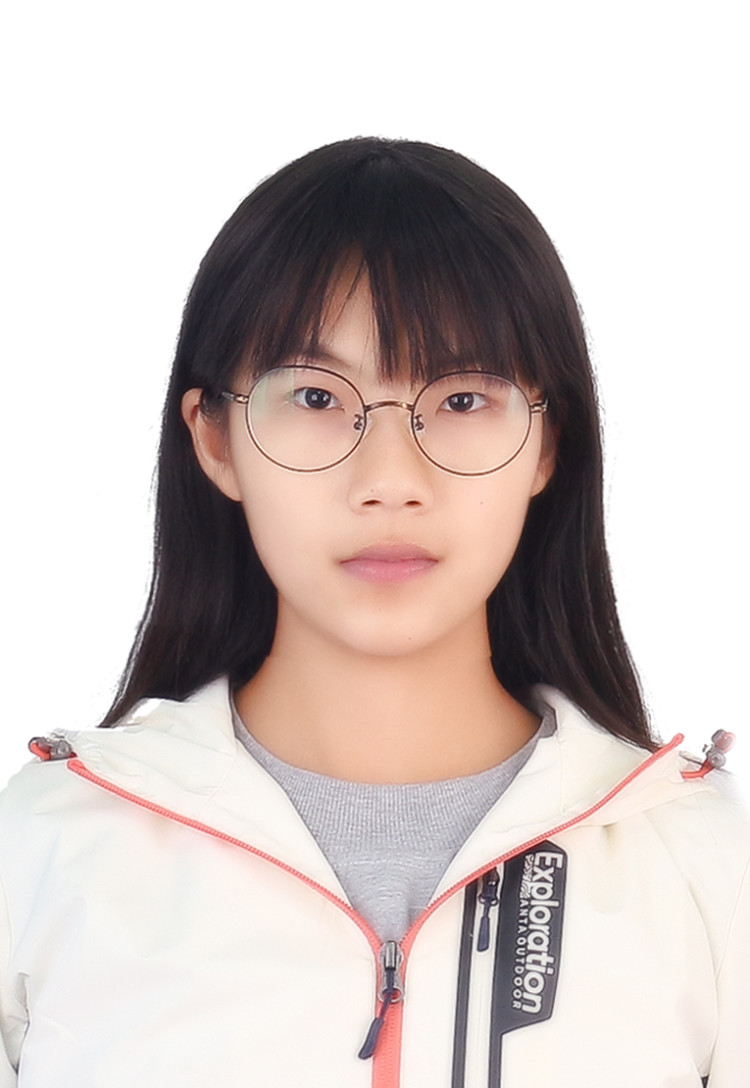 邓教员的照片_成都