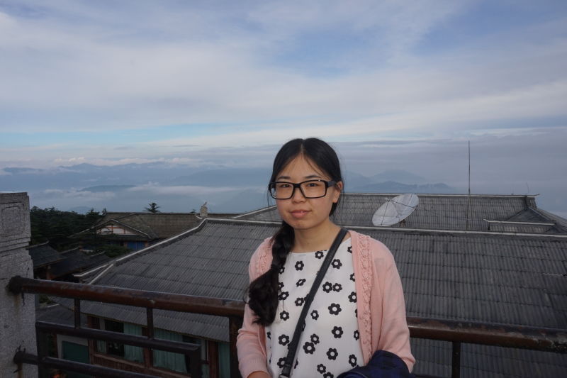 李教员的照片_成都